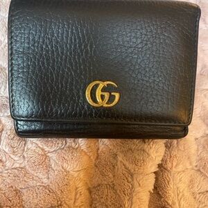 Gucci GG Marmont Compact Black Pebbled Leather Wallet